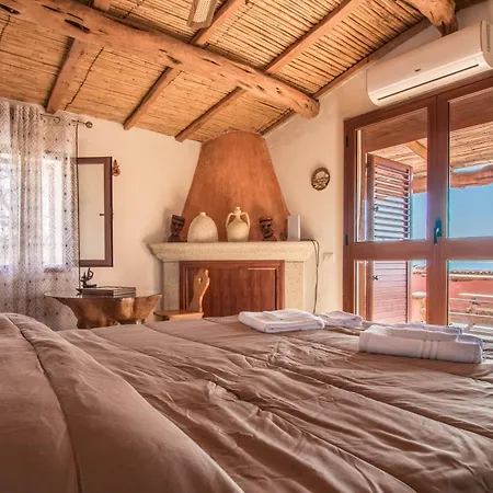 Guest Host - La Dimora Degli Dei * Piras